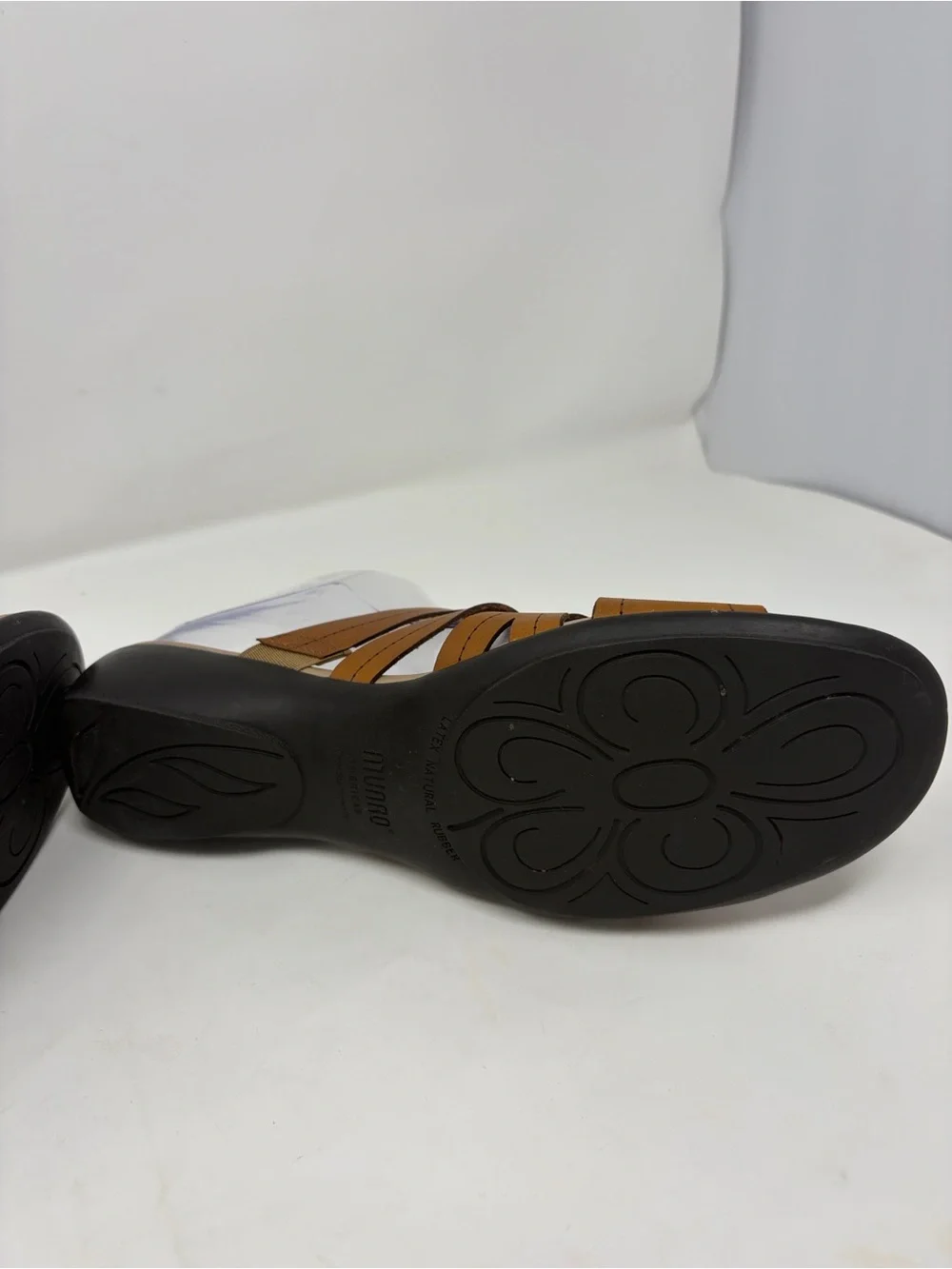 Munro Brown Cutout Slide Sandals Size 10 Excellent Condition